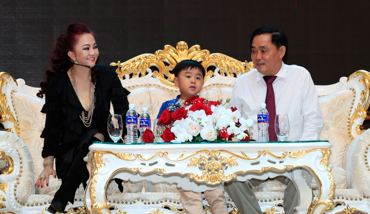 Tỷ phú nhỏ tuổi nhất Việt Nam 