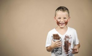 Trẻ em trong độ tuổi bao nhiêu có thể ăn chocolate?